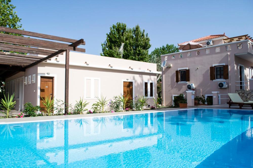 Sea And Creek Villa Кателиос Екстериор снимка