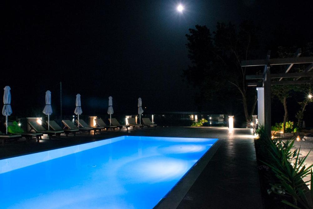Sea And Creek Villa Кателиос Екстериор снимка