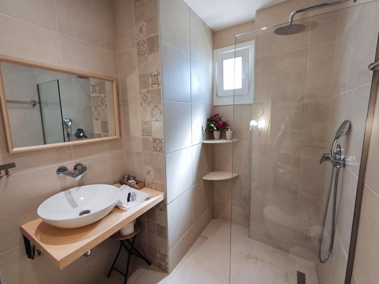 Sea And Creek Villa Кателиос Екстериор снимка