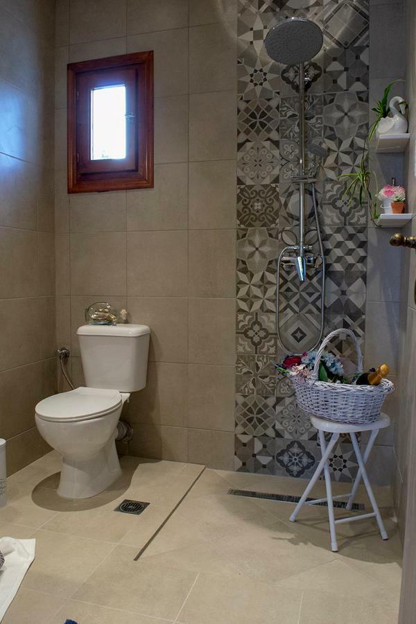 Sea And Creek Villa Кателиос Екстериор снимка